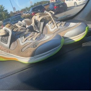 Gucci never worn brand new with box and dust bag